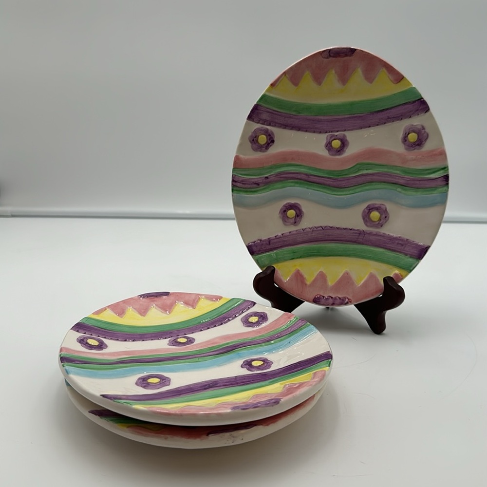 Vintage Omnibus China Easter Egg Plates 1994 set of three